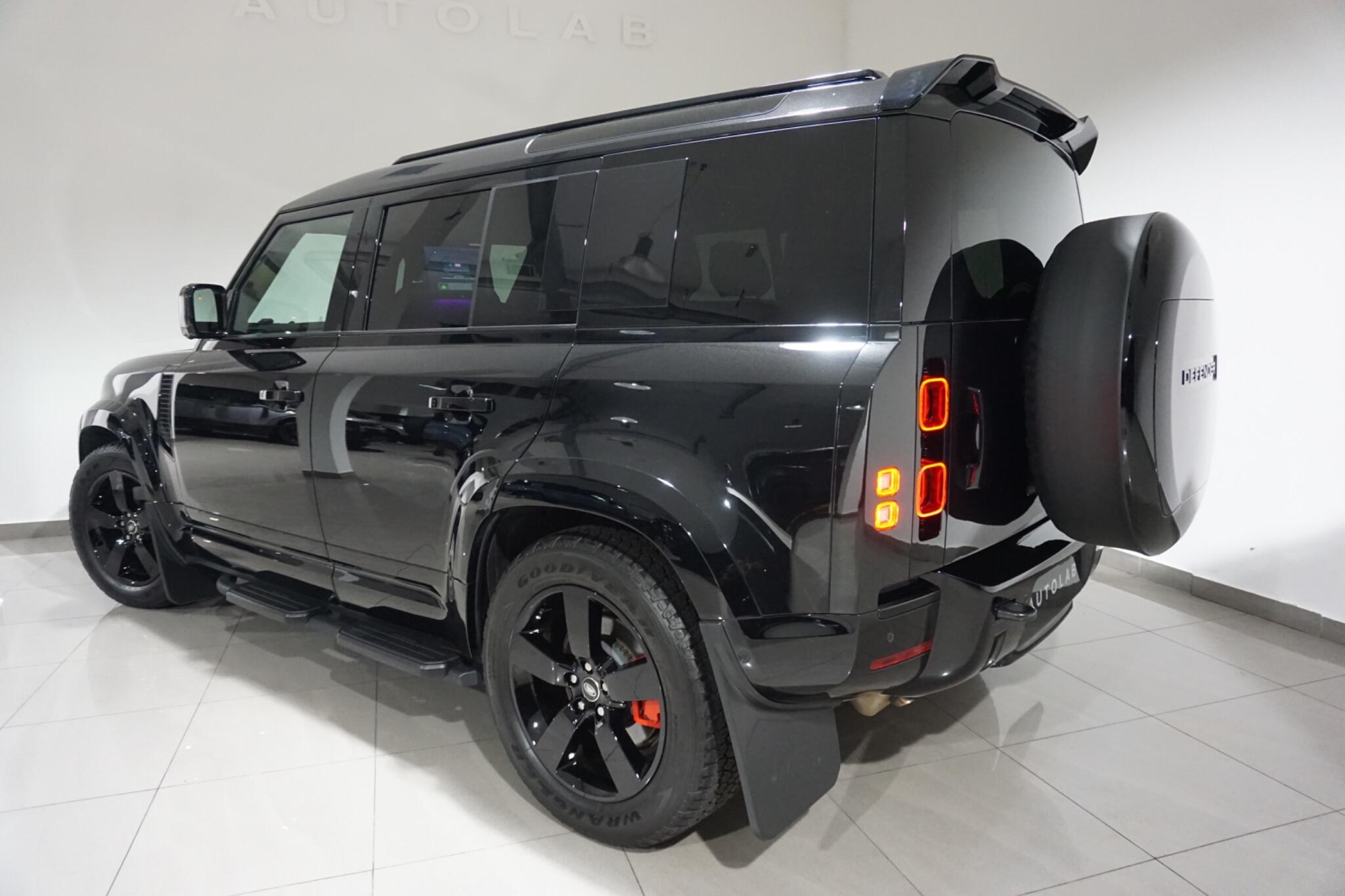 Land Rover Defender 110 3.0 D350 MHEV X-Dynamic SE SUV 5dr Diesel Auto 4WD Euro 6 (s/s) (350 ps)